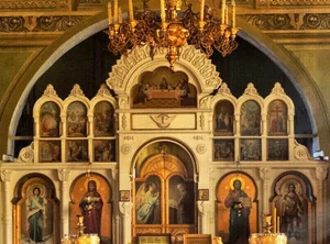 Как ориентироваться в храме